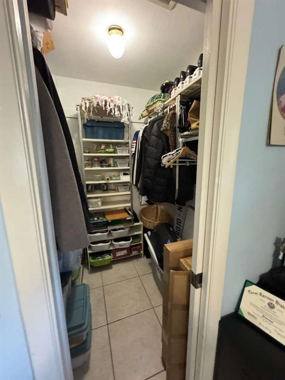 1726 Northwest 82nd Avenue Coral Springs, FL 33071 - Photo 3 of 7 Walk-in closet