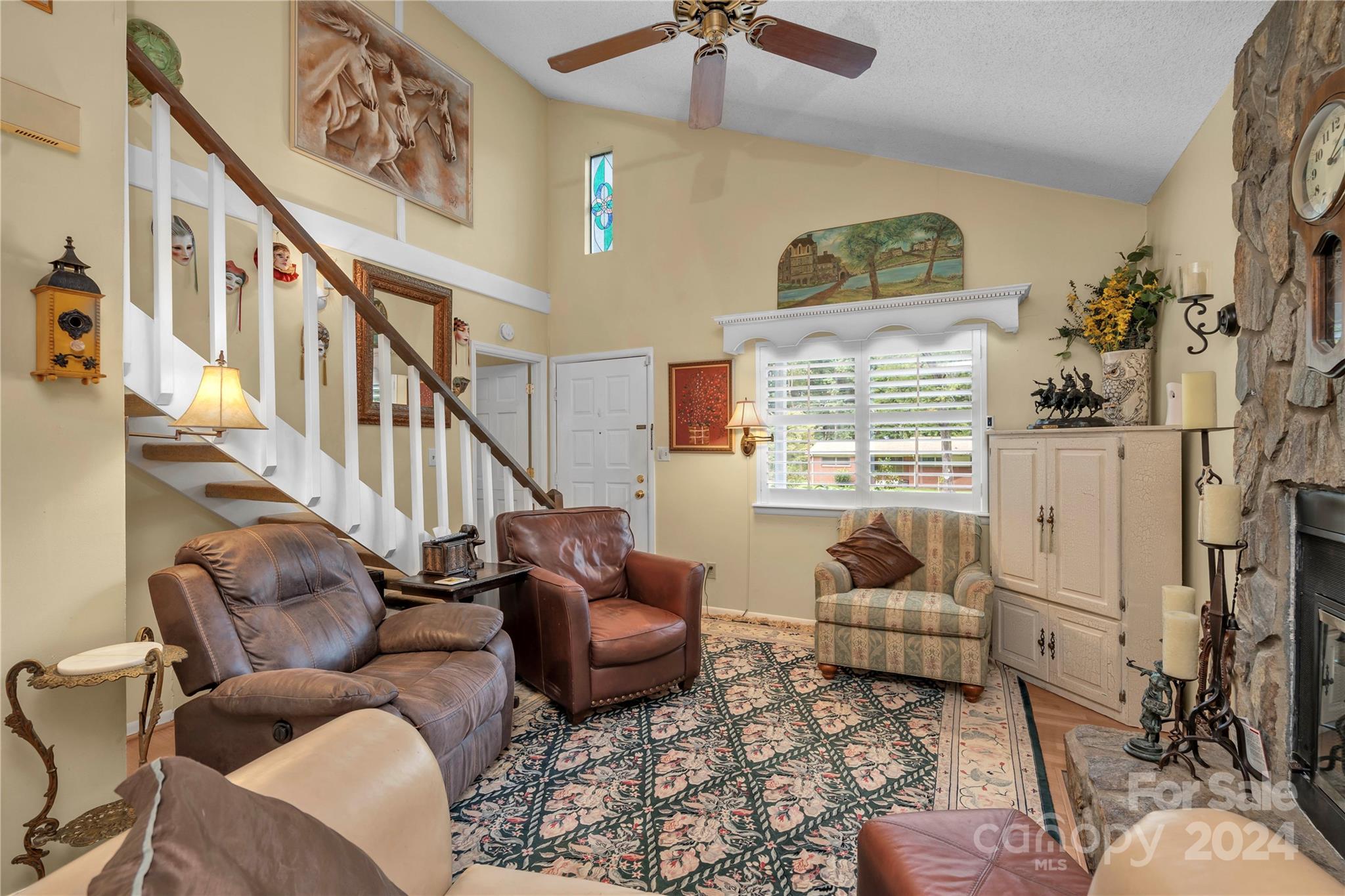 300 Gray Drive Charlotte, NC 28213 - Photo 32 of 40 a living room with furniture and a large window