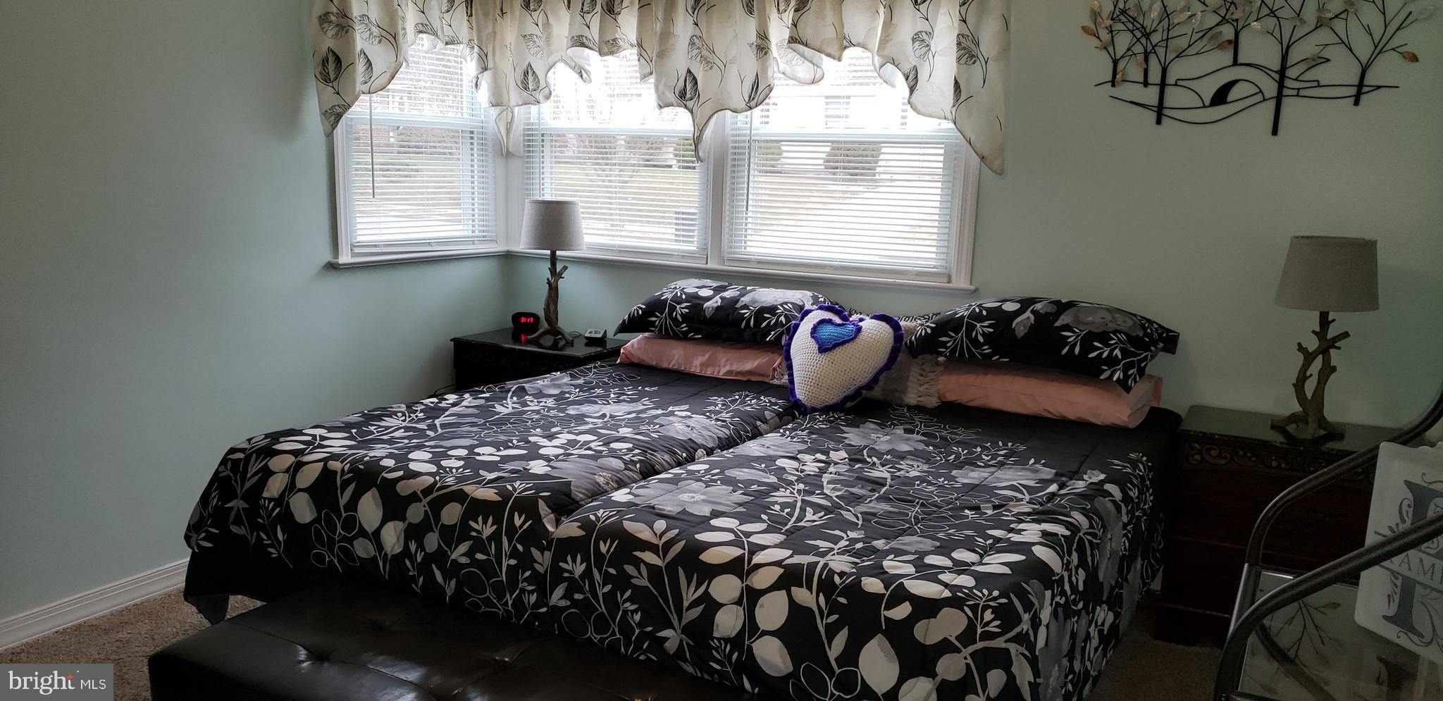 22 Middleton Drive Hamilton, NJ 08620 - Photo 12 of 27