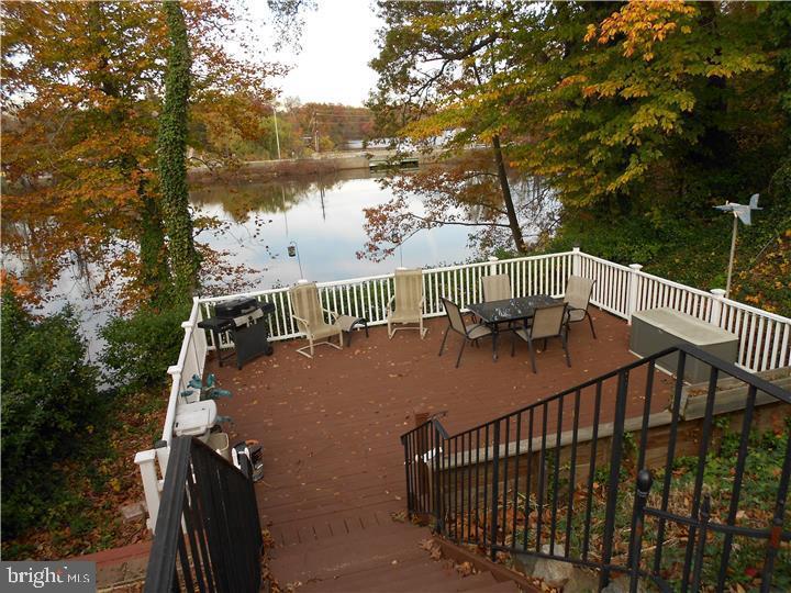 22 Middleton Drive Hamilton, NJ 08620 - Photo 25 of 27