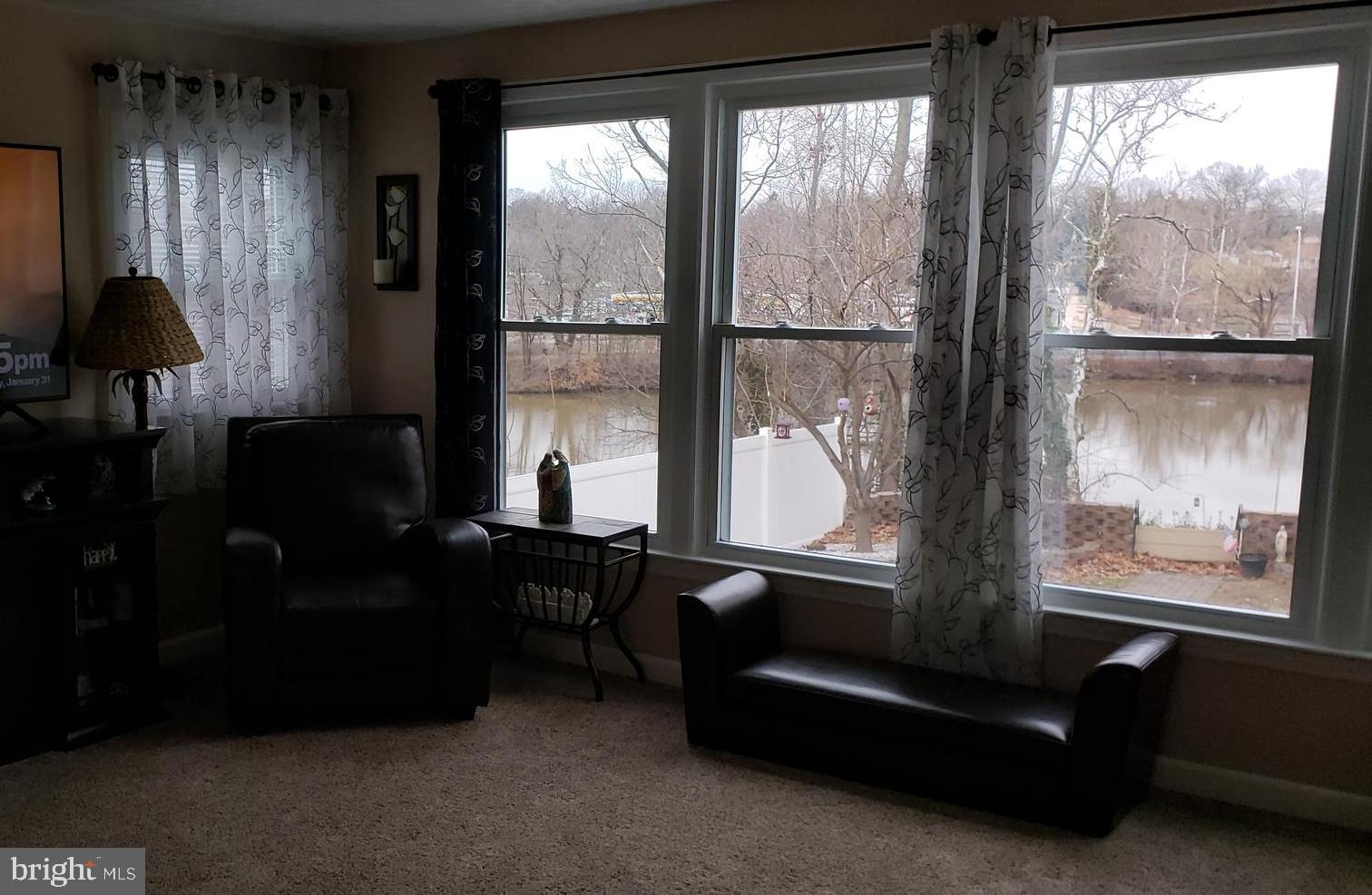 22 Middleton Drive Hamilton, NJ 08620 - Photo 5 of 27