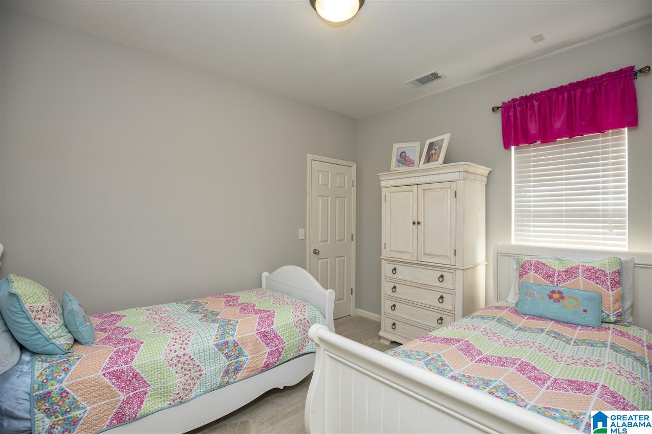 1073 Savannah Lane Calera, AL 35040 - Photo 22 of 49