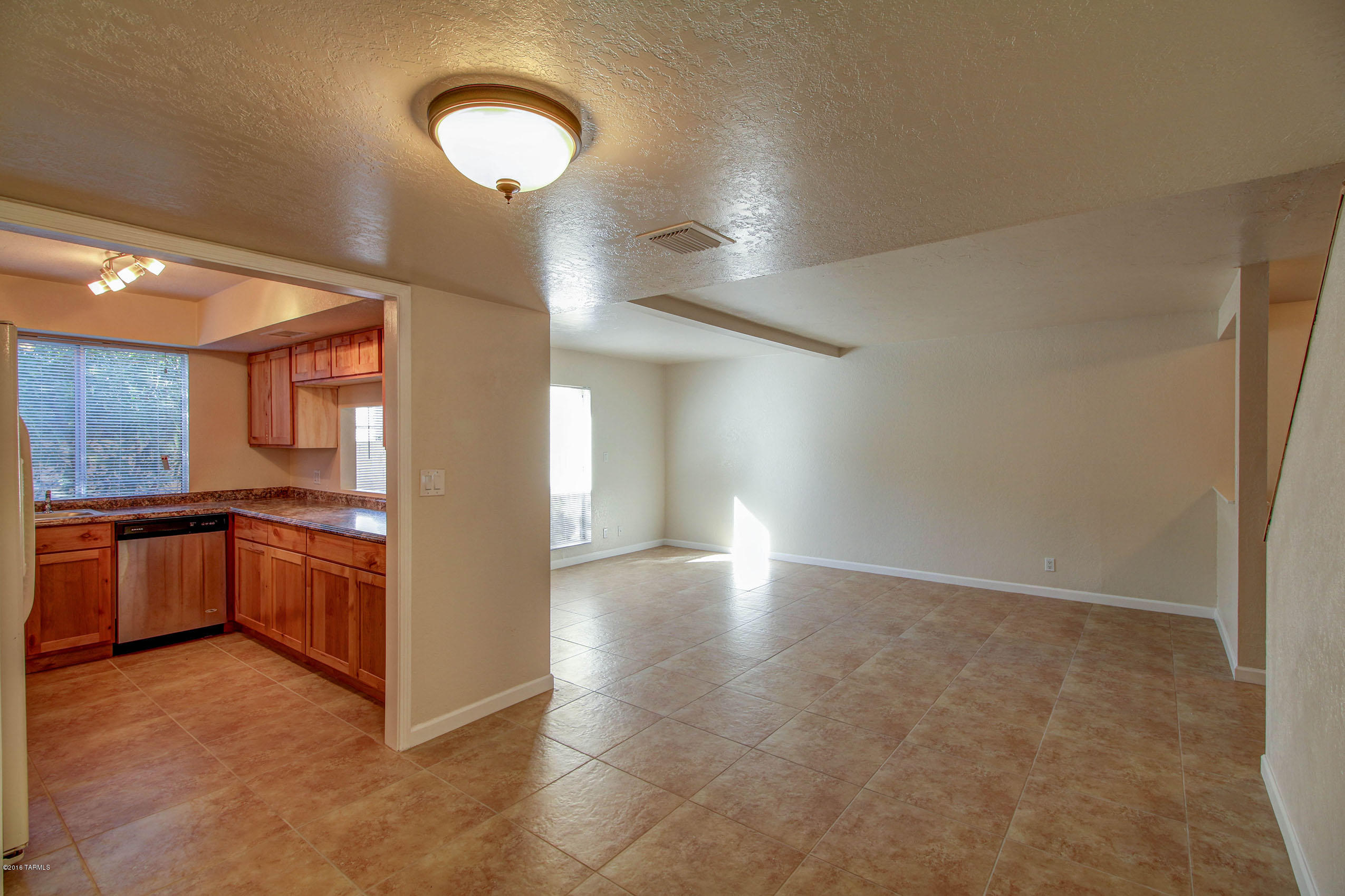 1523 East Prince Road Tucson, AZ 85719 - Photo 5 of 22 Gallery Image 5