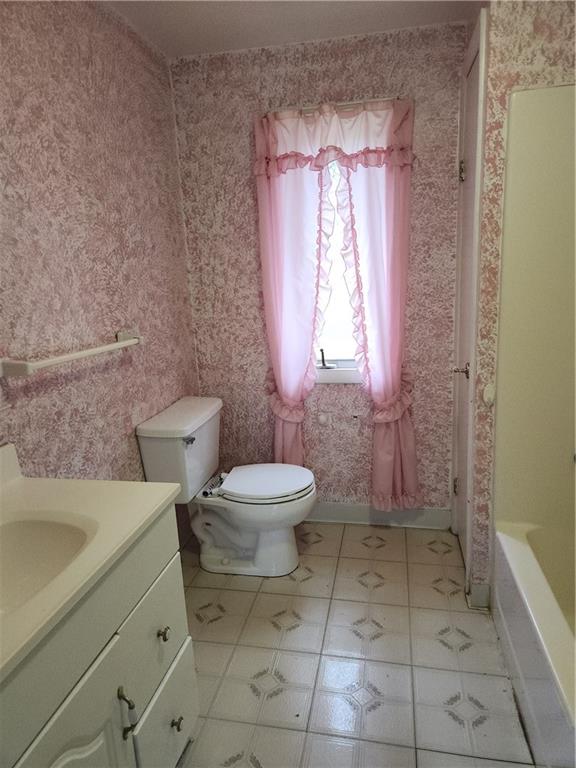 31 Wheatley Road Charleroi, PA 15022 - Photo 26 of 48 a bathroom with a toilet sink and shower