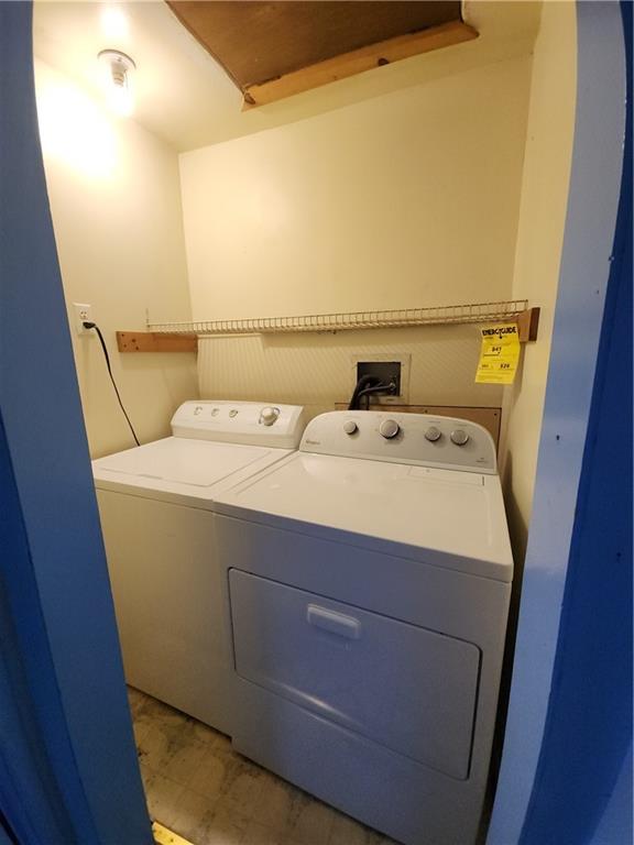 31 Wheatley Road Charleroi, PA 15022 - Photo 30 of 48 a utility room with dryer and washer