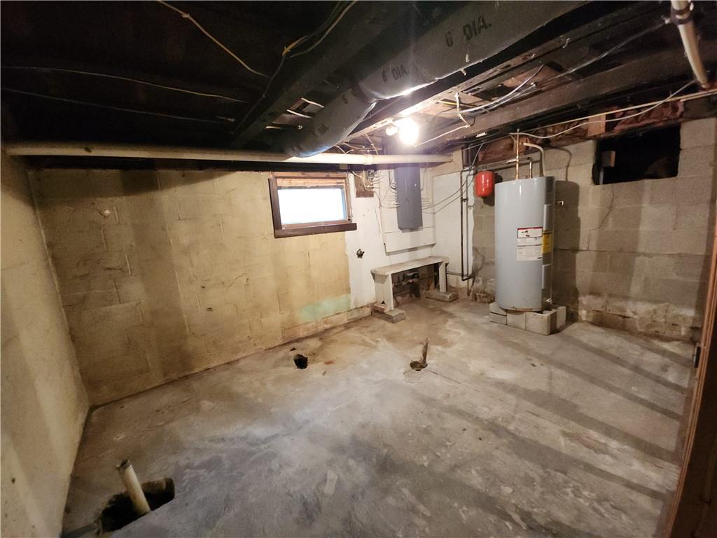 31 Wheatley Road Charleroi, PA 15022 - Photo 35 of 48 a view of storage and utility room