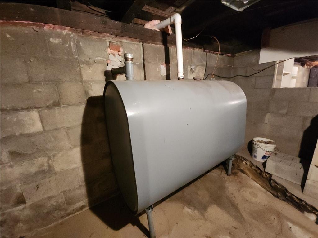 31 Wheatley Road Charleroi, PA 15022 - Photo 41 of 48 a view of storage and utility room with two washing machine