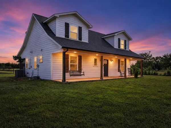 $420,000 | 4221 Fm-120 Street East, Denison, TX 75020