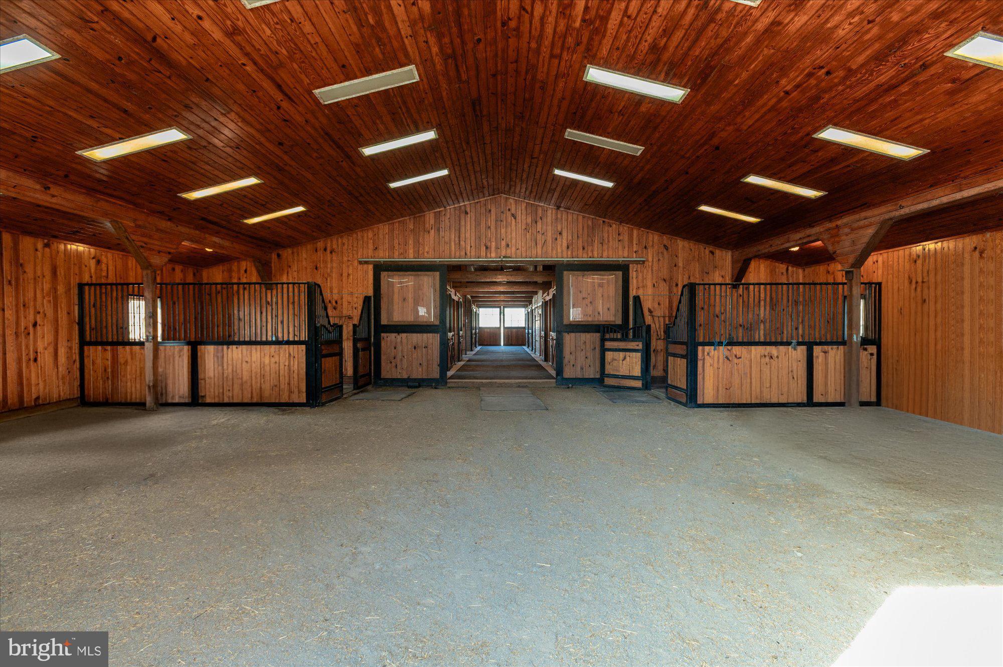 18935 Yellow Schoolhouse Road Bluemont, VA 20135 - Photo 47 of 74