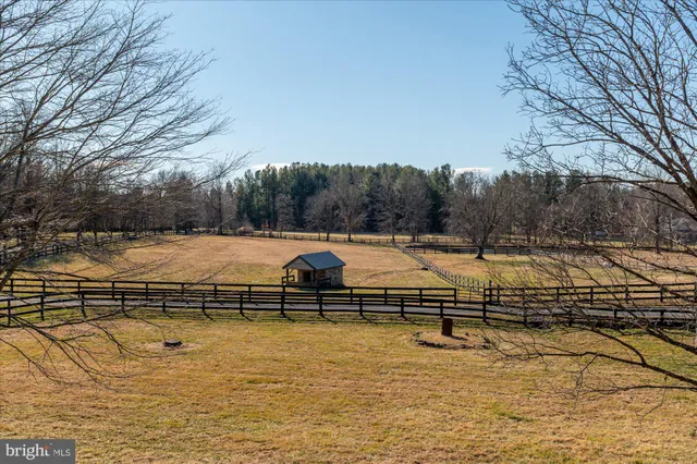 $1,650,000 | 18935 Yellow Schoolhouse Road, Bluemont, VA 20135