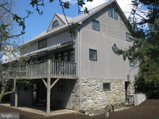 $1,650,000 | 18935 Yellow Schoolhouse Road, Bluemont, VA 20135