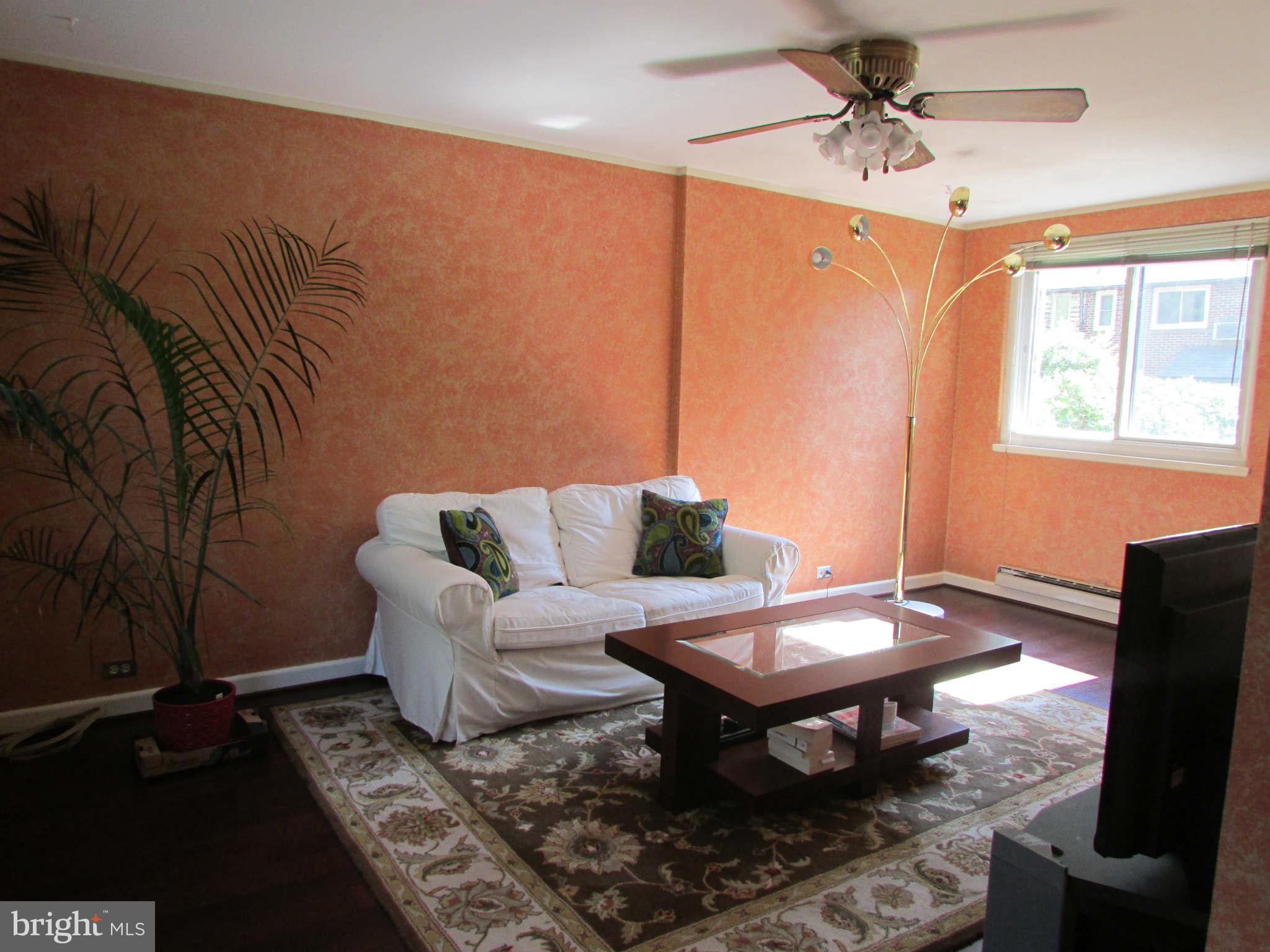 6 Hillside Road, Unit S Greenbelt, MD 20770 - Photo 2 of 10 Living Room