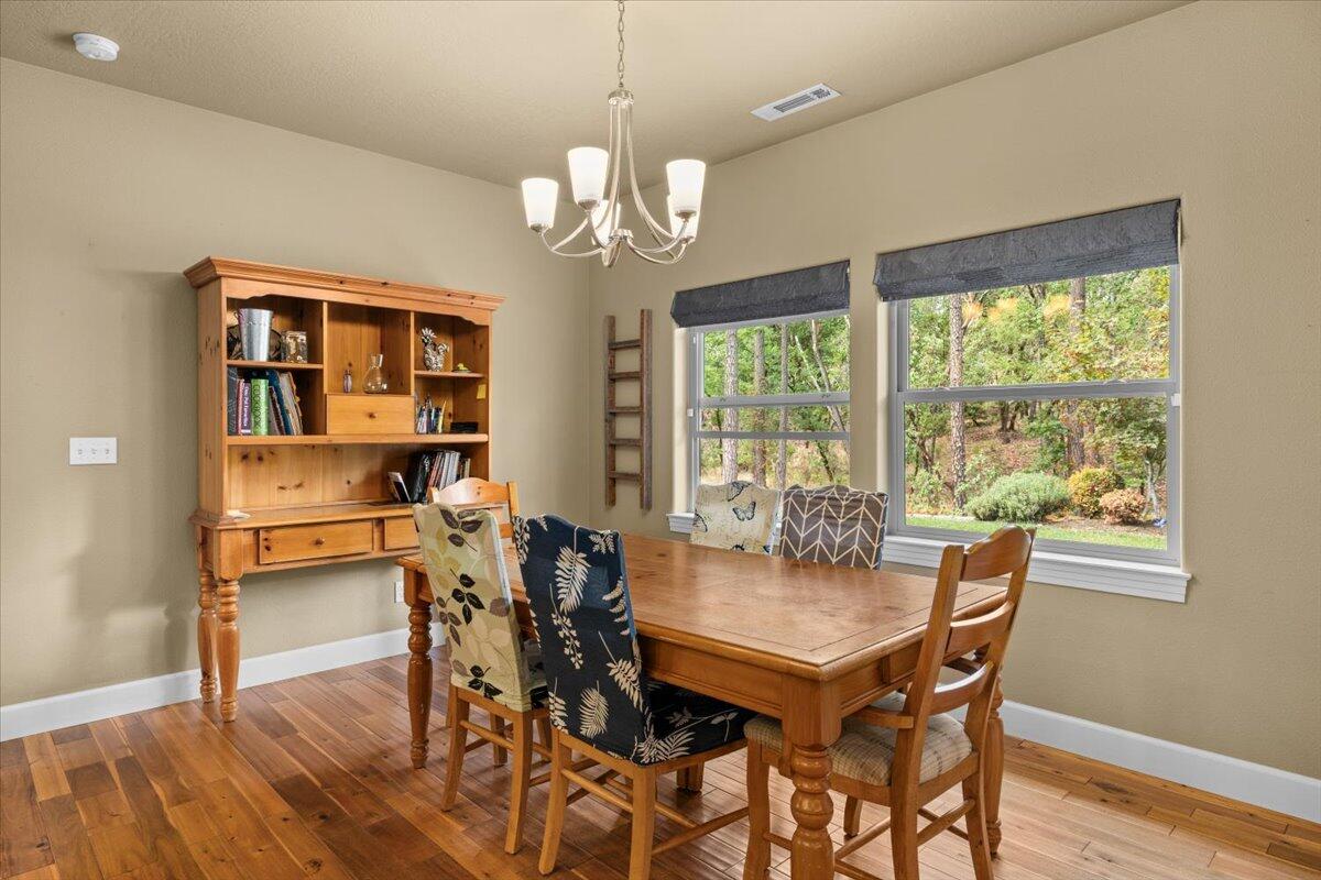 100 McKenzie Ridge Road Grants Pass, OR 97526 - Photo 11 of 46 12-CI_3414