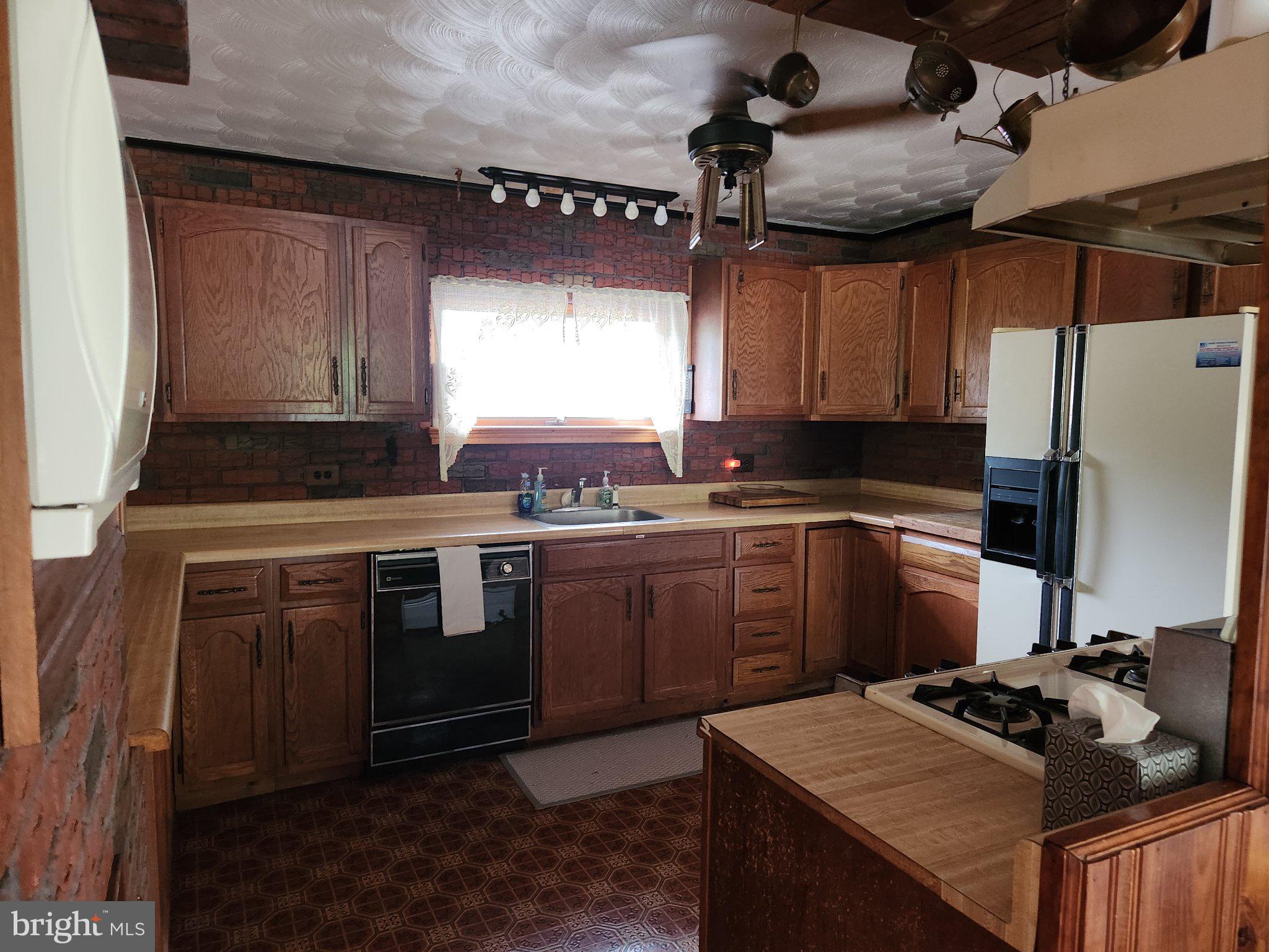 17059 Smith Valley Road Mapleton Depot, PA 17052 - Photo 13 of 82 Gallery Image 13