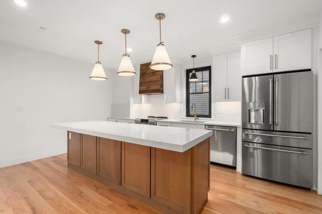 $749,000 | 9 Sydney Street, Unit 202, Boston, MA 02125