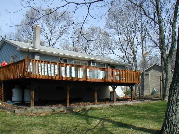 23 Pipher Road Bushkill, PA 18324 - Photo 3 of 5 REAR VIEW