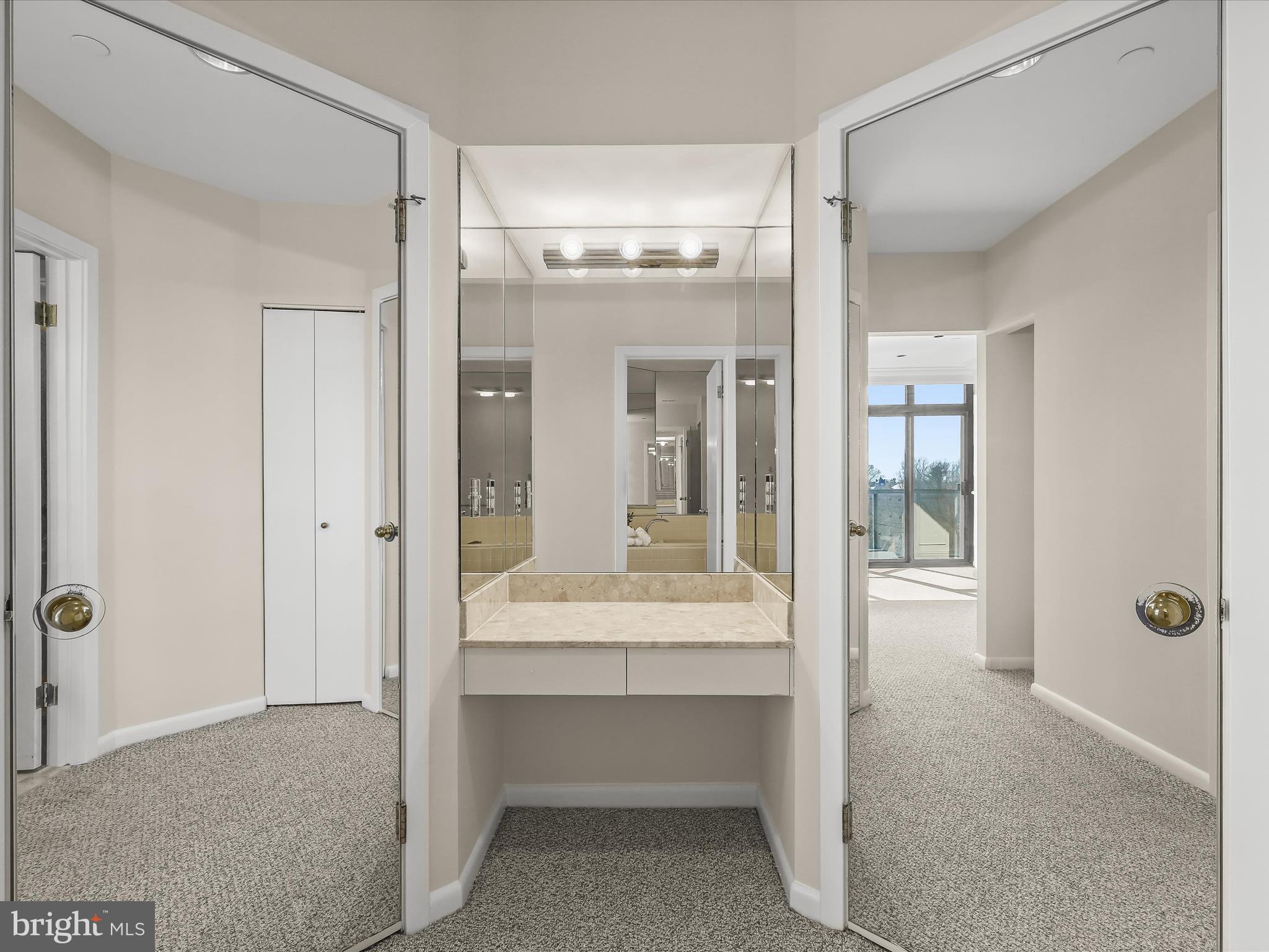 4001 Old Court Road, Unit 519 Pikesville, MD 21208 - Photo 27 of 43 a bathroom with a tub and a sink