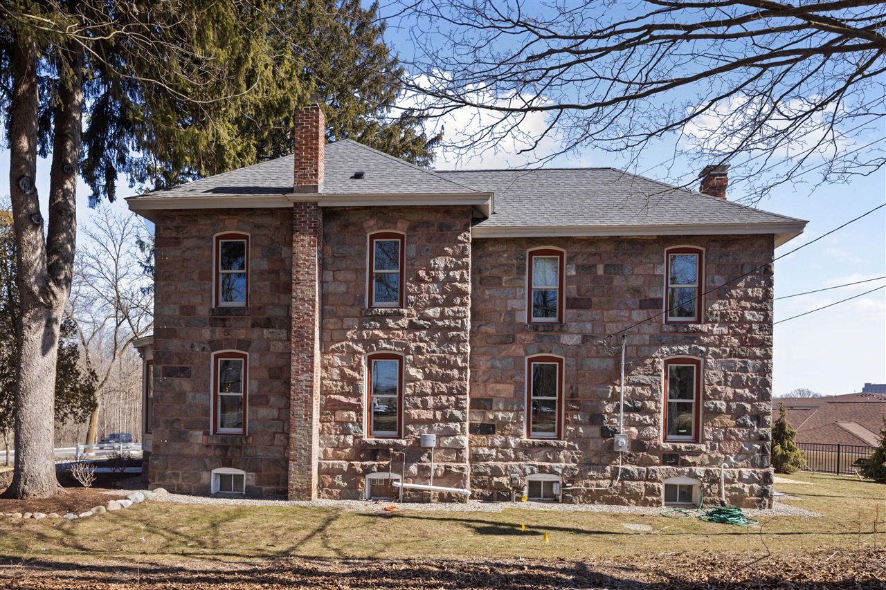 4540 Geddes Road Ann Arbor, MI 48105 - Photo 35 of 38