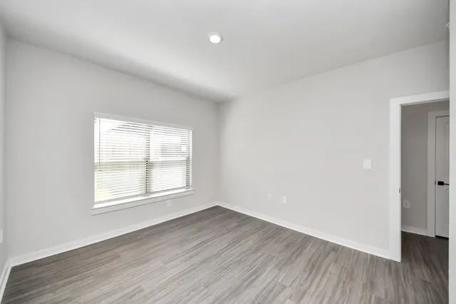 $1,529 | 7711 Longmire Road, Unit 46, Conroe, TX 77304