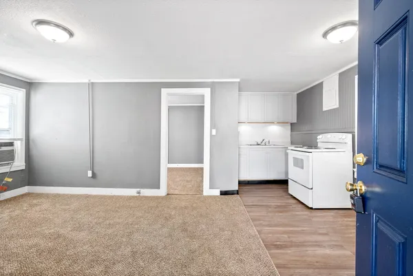 $695 | 420 Lafayette Road, Unit B, Clarksville, TN 37042