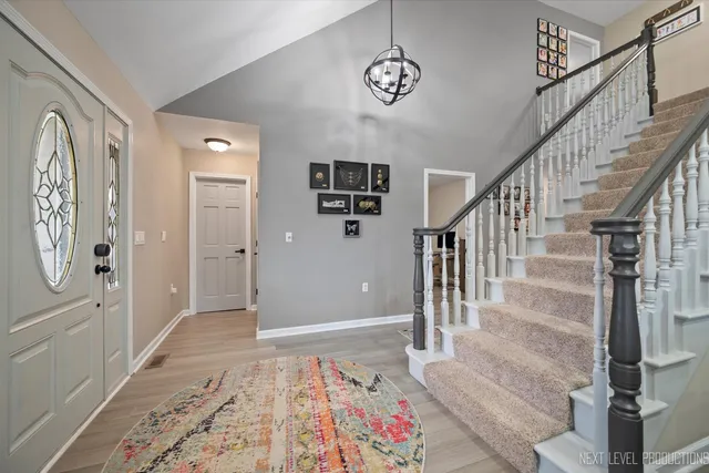 $537,000 | 1318 Fairfield Way, North Aurora, IL 60542