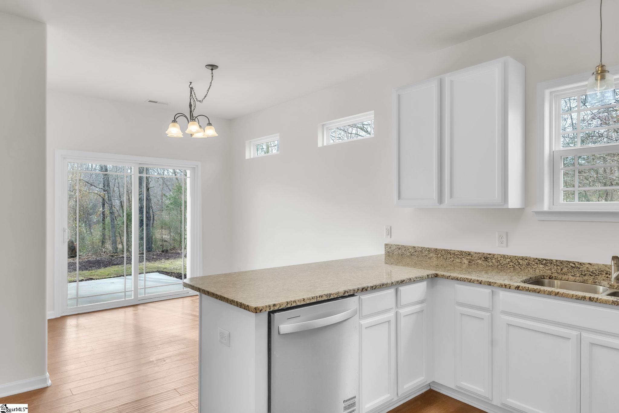 27 Collins Mills Court Simpsonville, SC 29681 - Photo 7 of 25