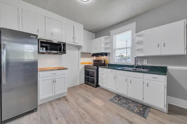 $210,000 | 1627 Mercer Avenue Northwest, Roanoke, VA 24017
