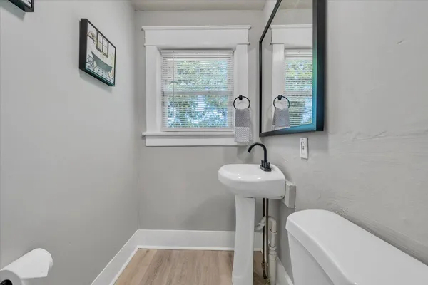 $210,000 | 1627 Mercer Avenue Northwest, Roanoke, VA 24017