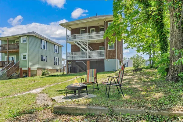 $210,000 | 1627 Mercer Avenue Northwest, Roanoke, VA 24017
