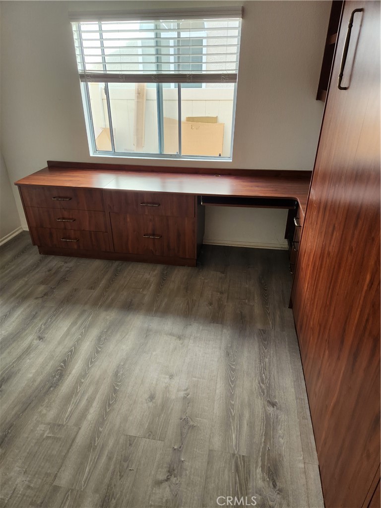 781 Torrey Pines Road Banning, CA 92220 - Photo 10 of 46 Guest Bedroom/Den with Murphy bed