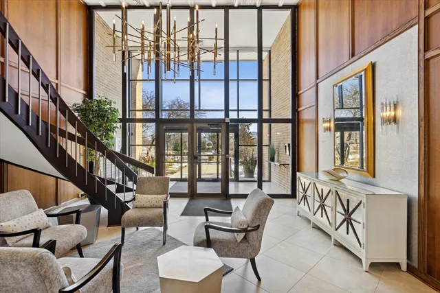 $515,000 | 1 Oak Brook Club Drive, Unit A310, Oak Brook, IL 60523