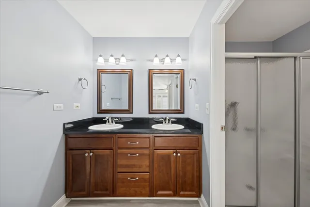 $515,000 | 1 Oak Brook Club Drive, Unit A310, Oak Brook, IL 60523