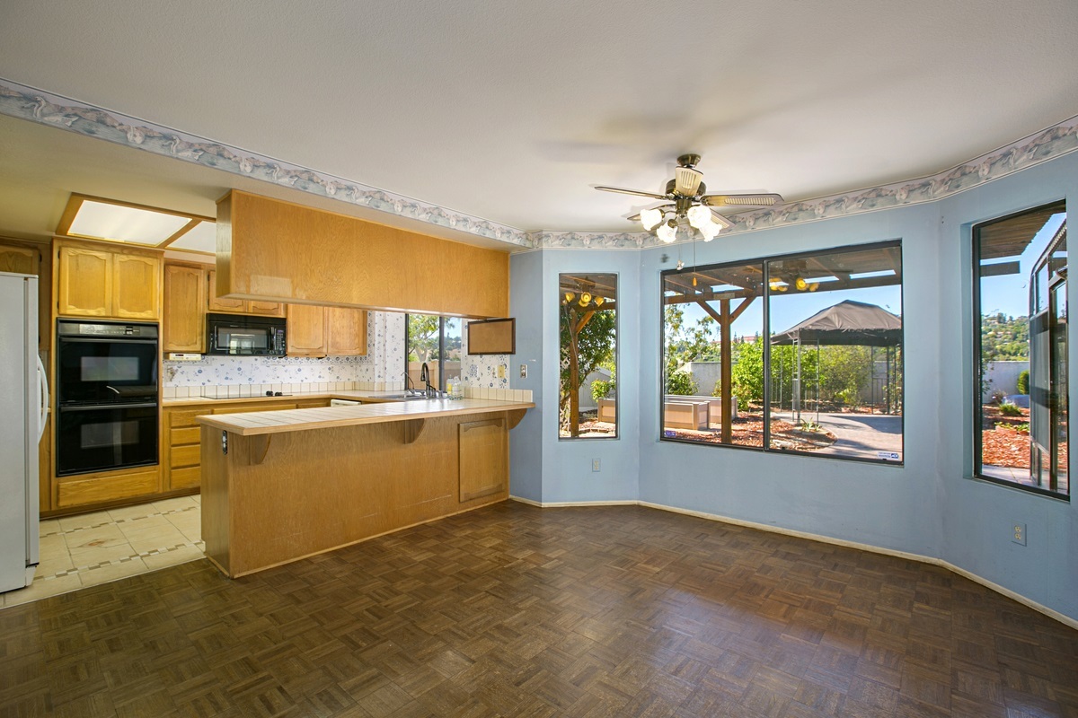 9578 Summerfield Street Spring Valley, CA 91977 - Photo 13 of 25 Gallery Image 13