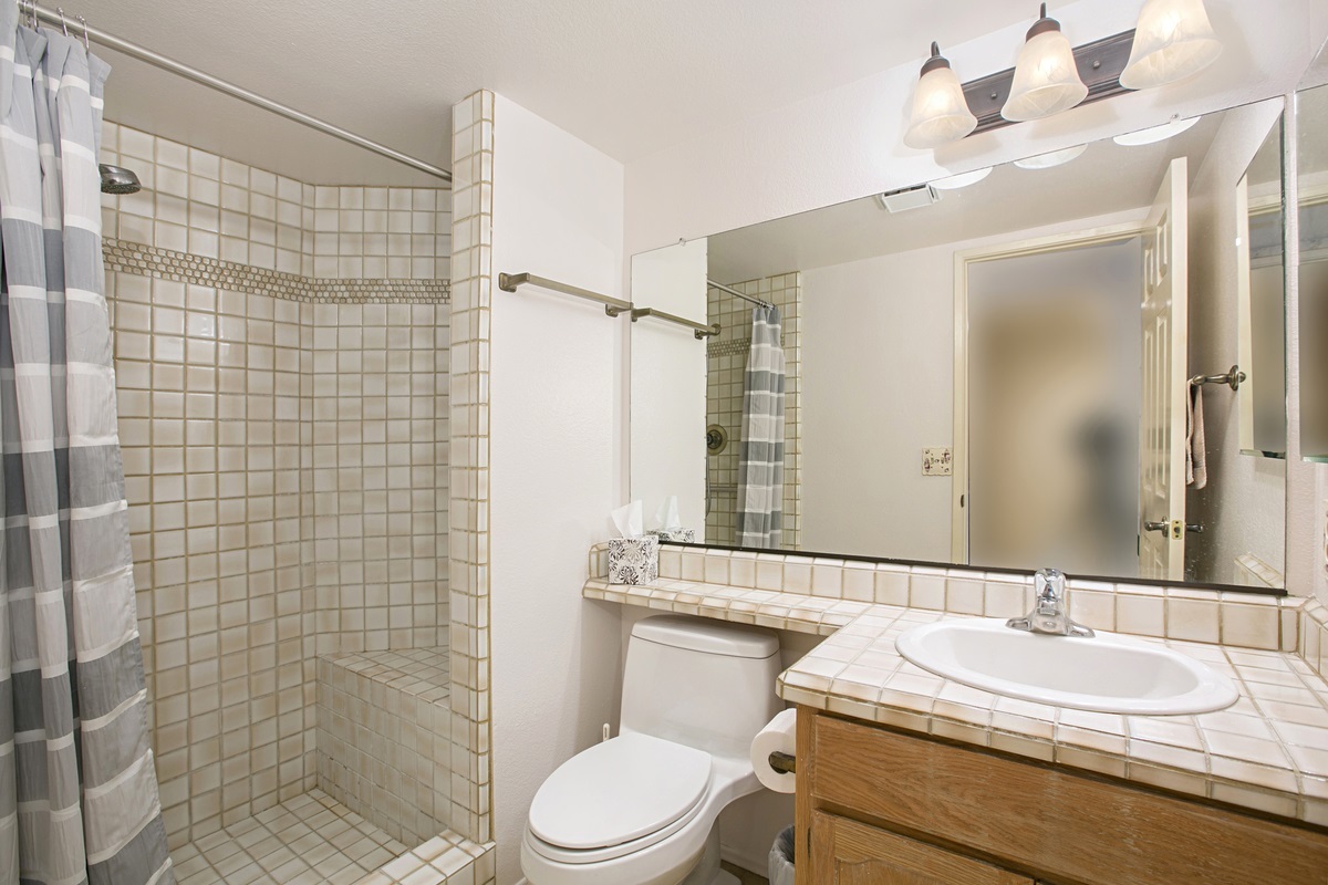 9578 Summerfield Street Spring Valley, CA 91977 - Photo 17 of 25 Gallery Image 17