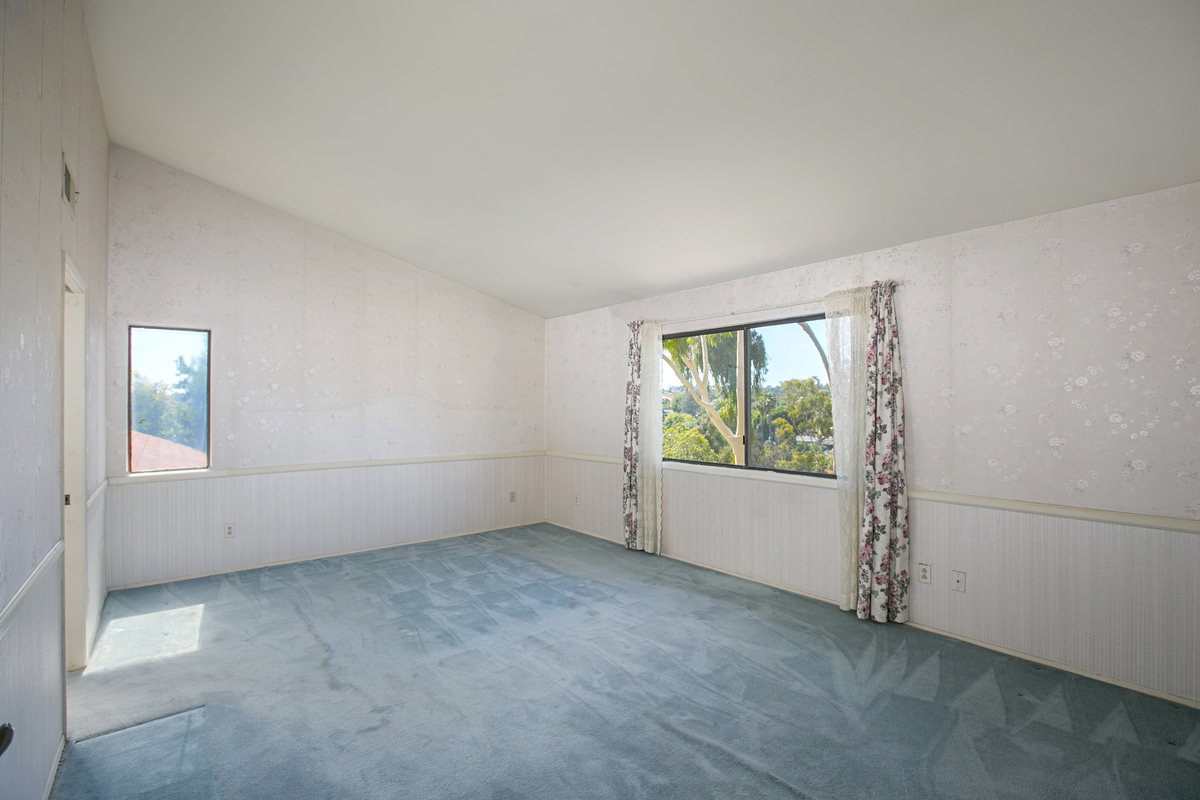 9578 Summerfield Street Spring Valley, CA 91977 - Photo 18 of 25 Gallery Image 18