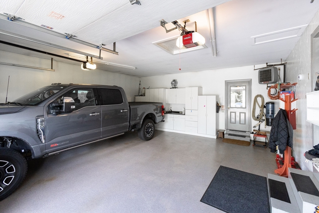 31 Fort Hill Road Oxford, MA 01540 - Photo 25 of 28