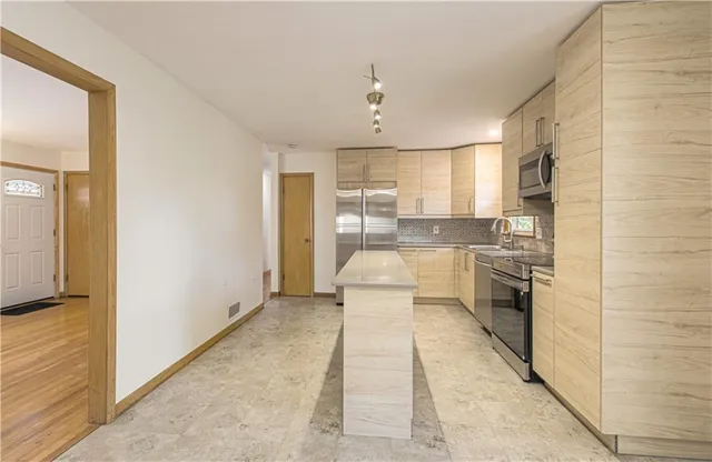 $270,000 | 13808 Norby Road, Grandview, MO 64030