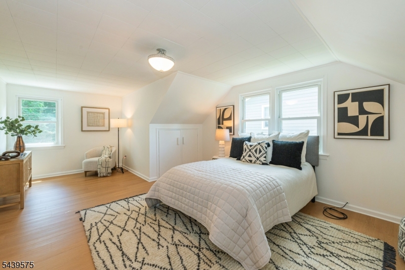 132 Haddon Place Montclair, NJ 07043 - Photo 35 of 48