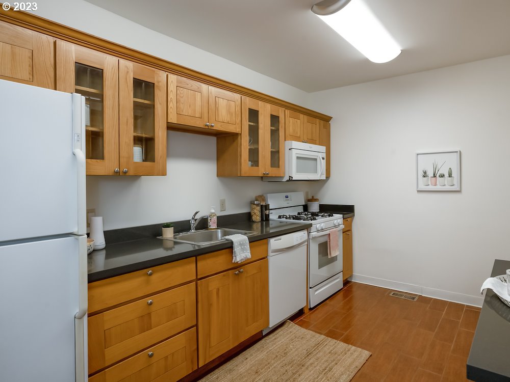 655 Southwest Sherman Street Portland, OR 97201 - Photo 14 of 27 Gallery Image 14