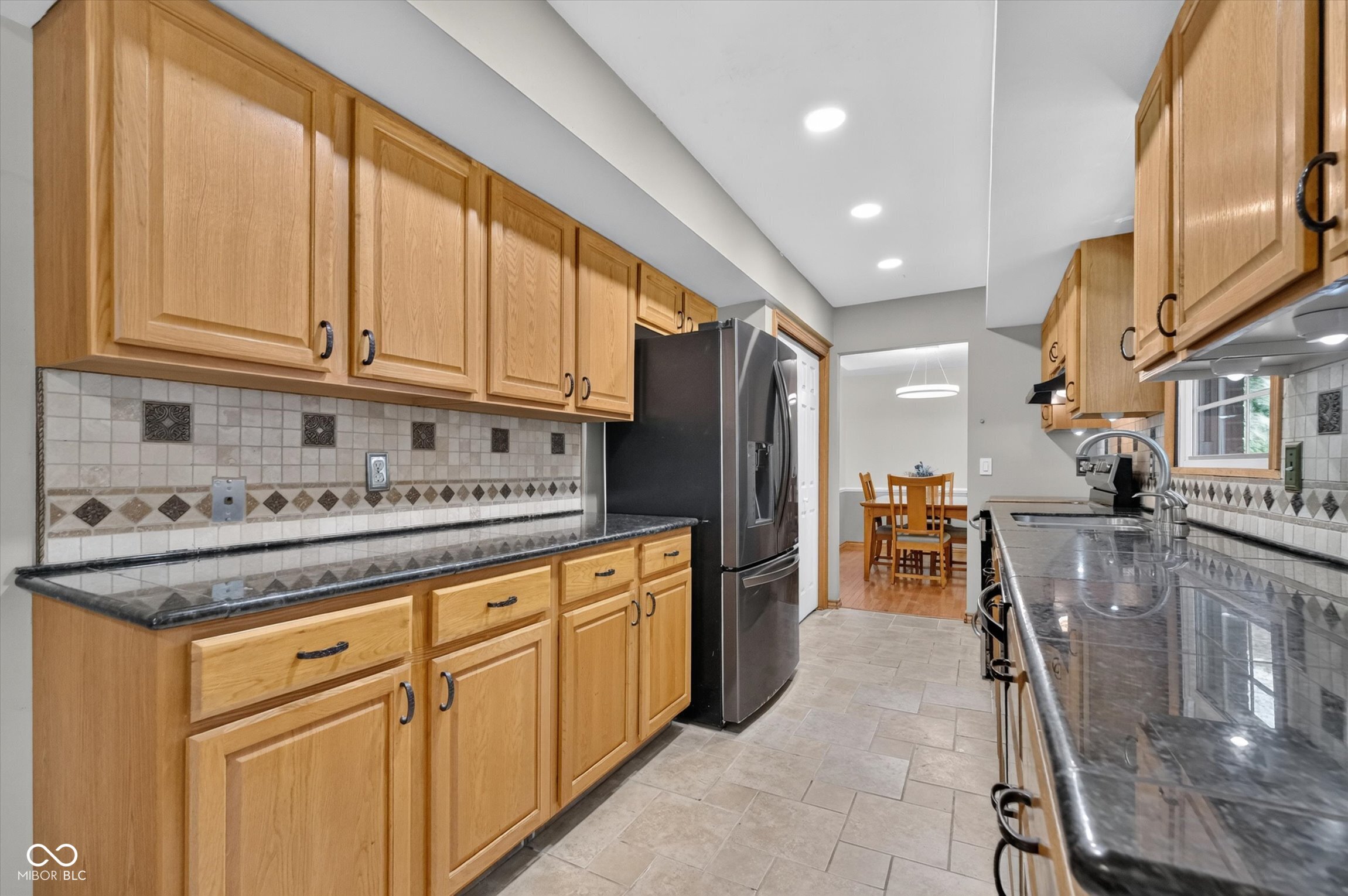 13344 Nottingham Road Fishers, IN 46038 - Photo 12 of 25 Gallery Image 12