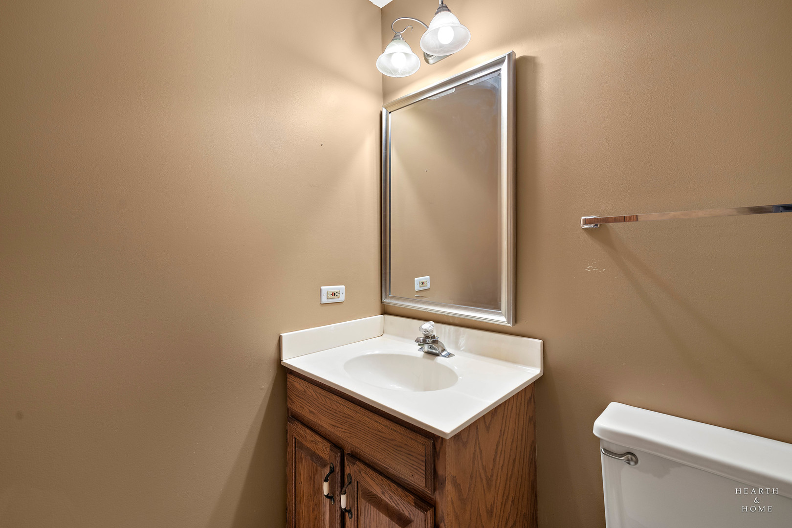 2176 Jordan Lane Elgin, IL 60123 - Photo 13 of 40