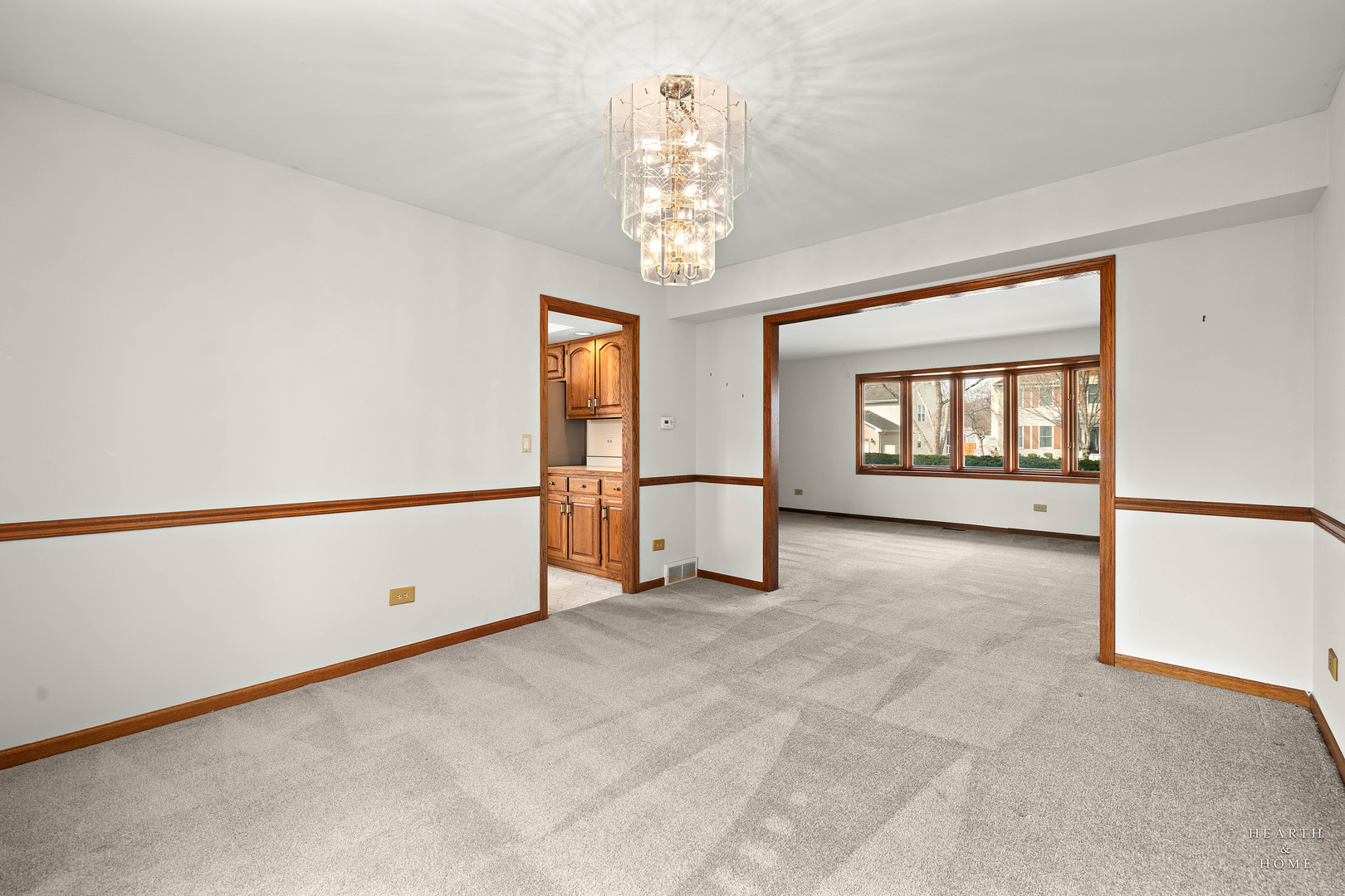 2176 Jordan Lane Elgin, IL 60123 - Photo 17 of 40