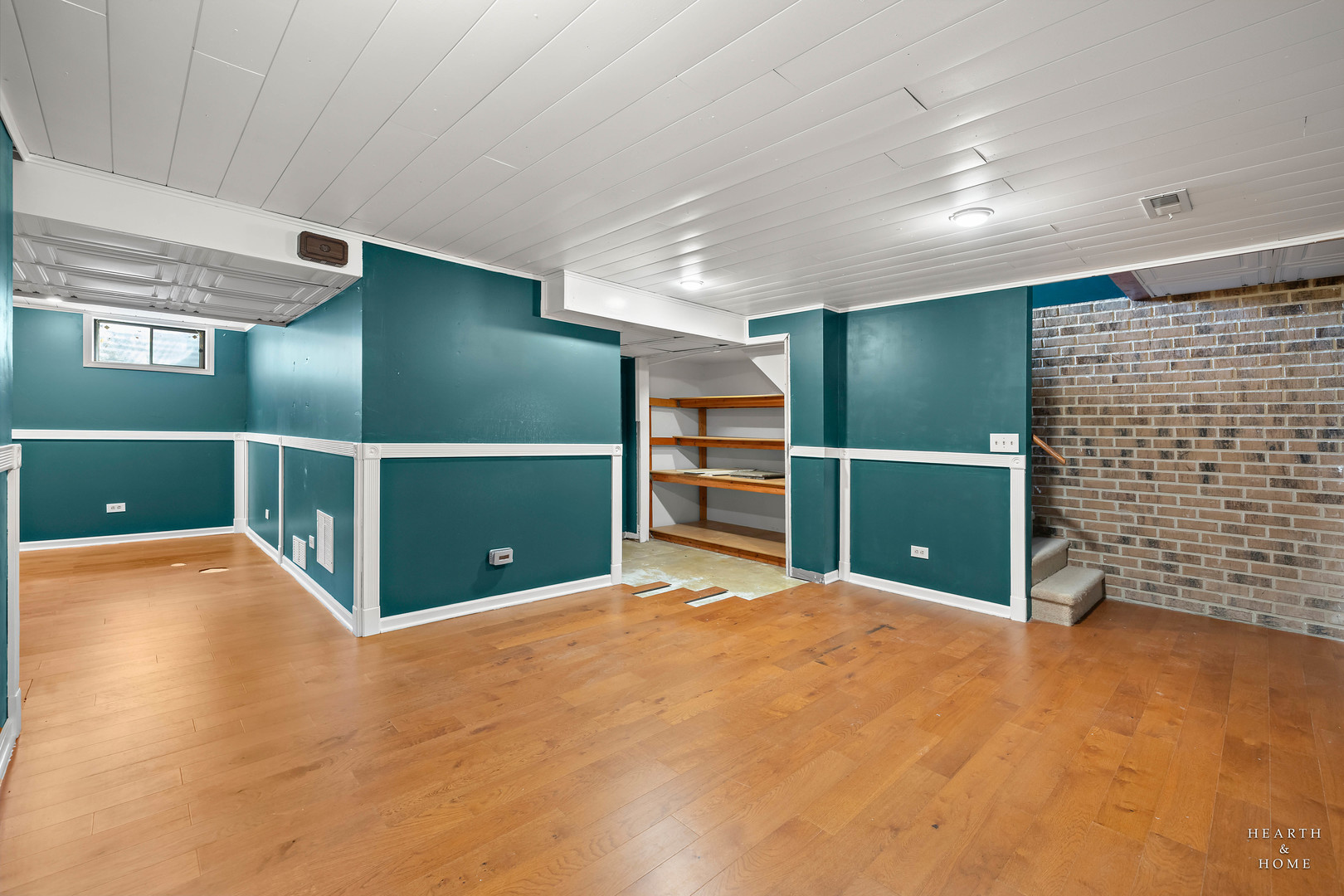 2176 Jordan Lane Elgin, IL 60123 - Photo 30 of 40