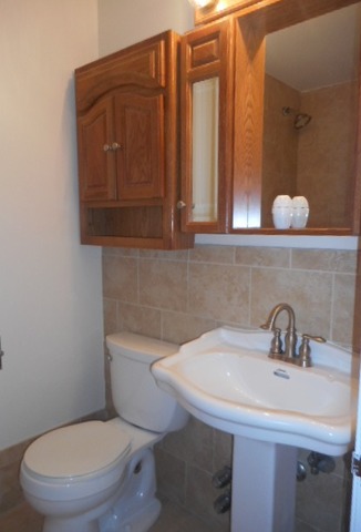 215 North Ridge Avenue, Unit 2E Arlington Heights, IL 60005 - Photo 12 of 16