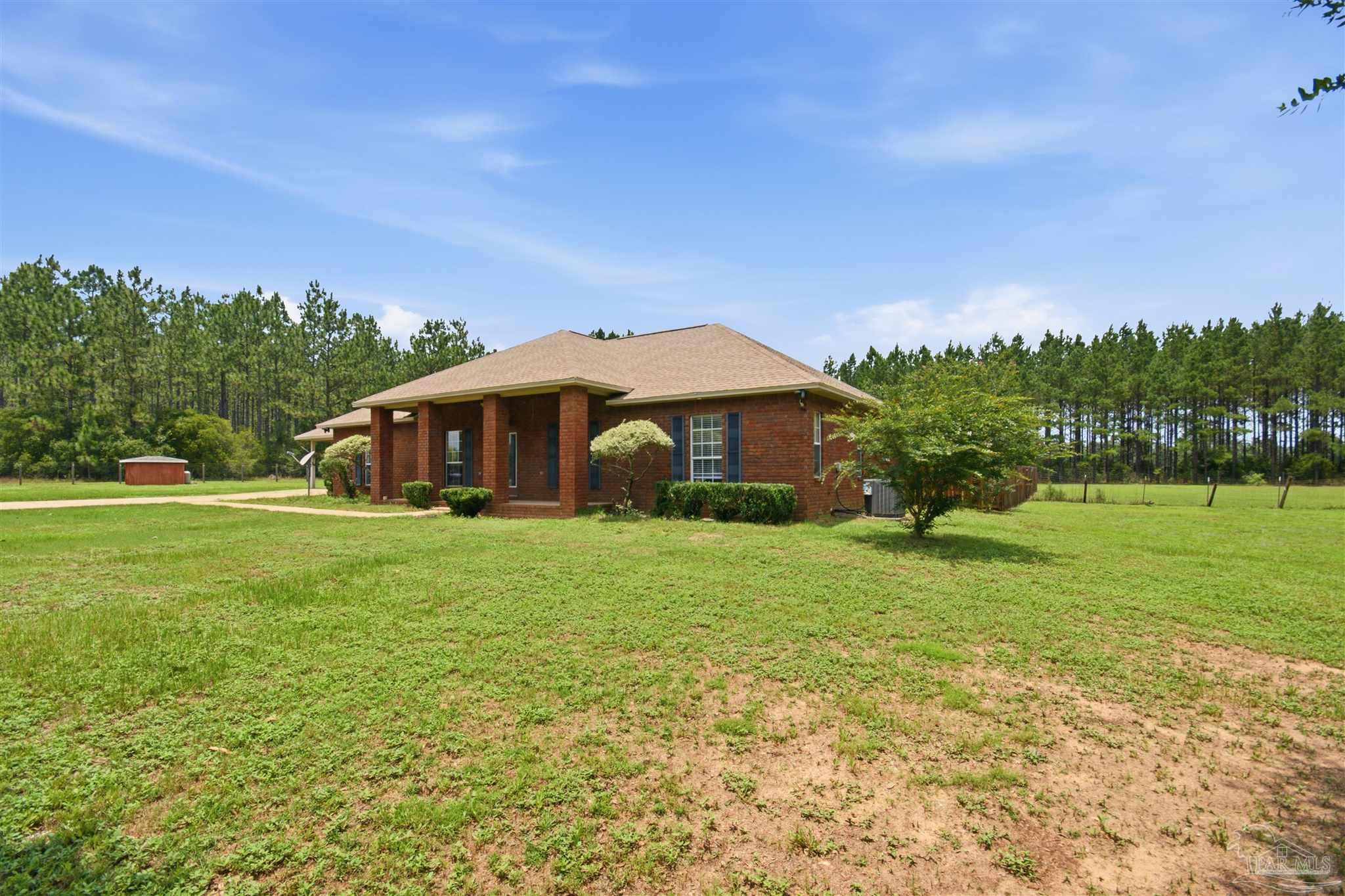 4868 Horace Lunsford Road Milton, FL 32570 - Photo 5 of 47