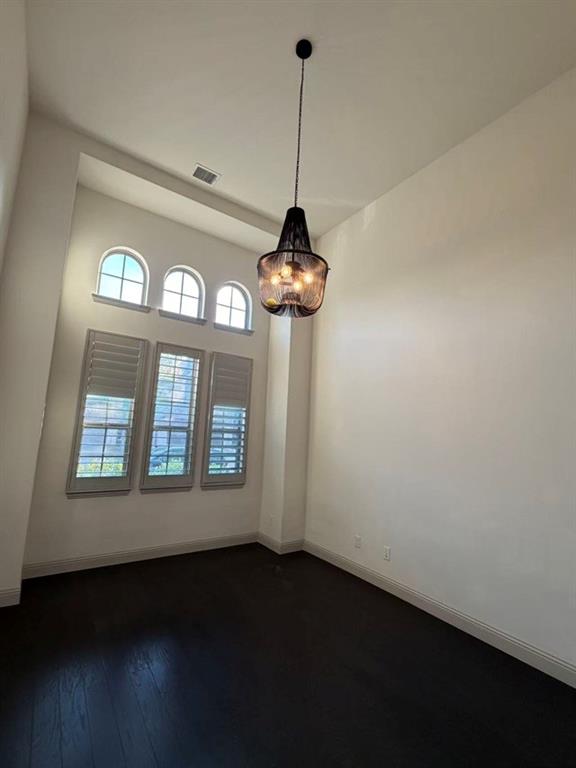2417 Mare Road Carrollton, TX 75010 - Photo 20 of 32 Gallery Image 20