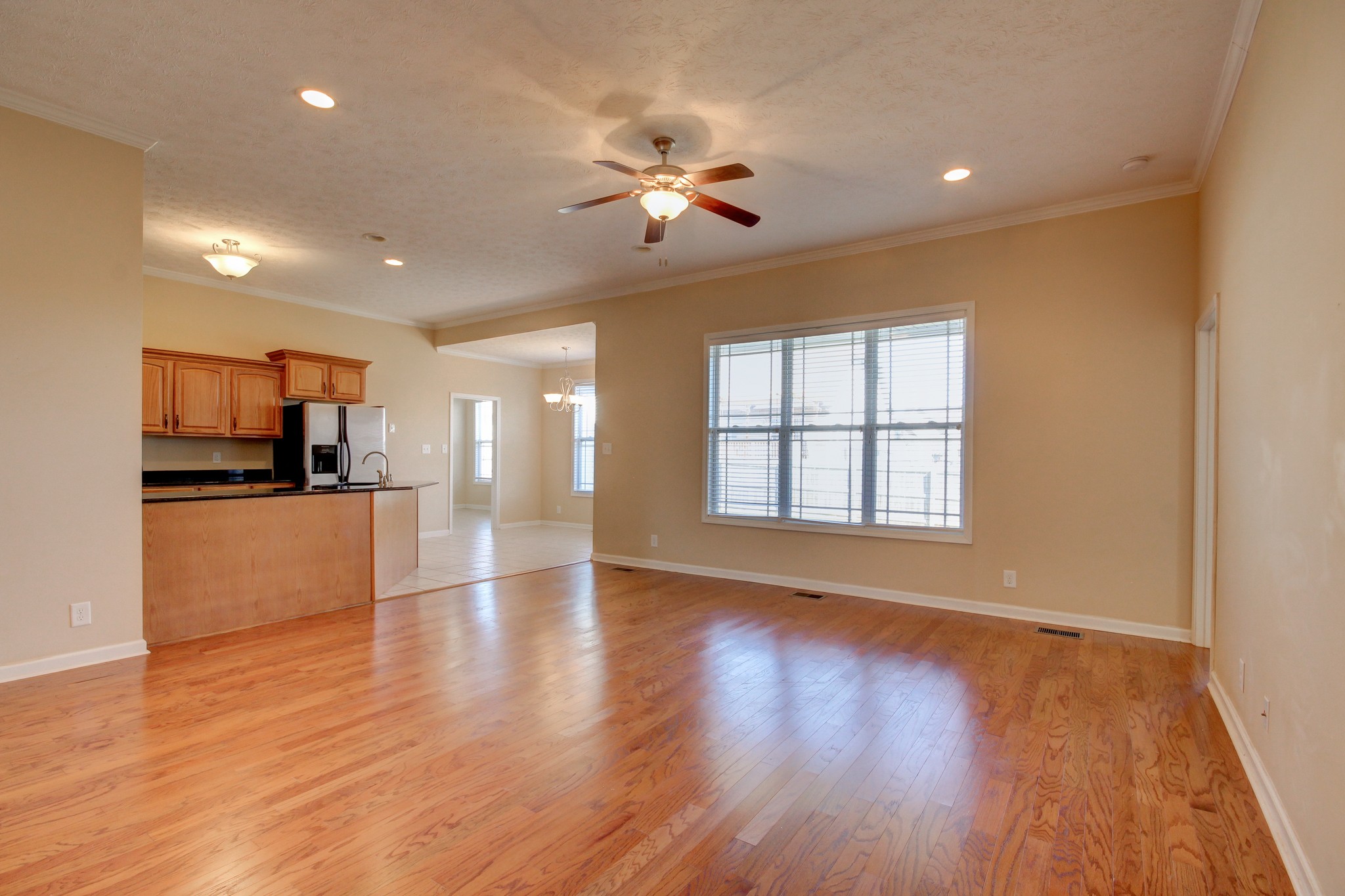 1625 Apache Way Clarksville, TN 37042 - Photo 2 of 25
