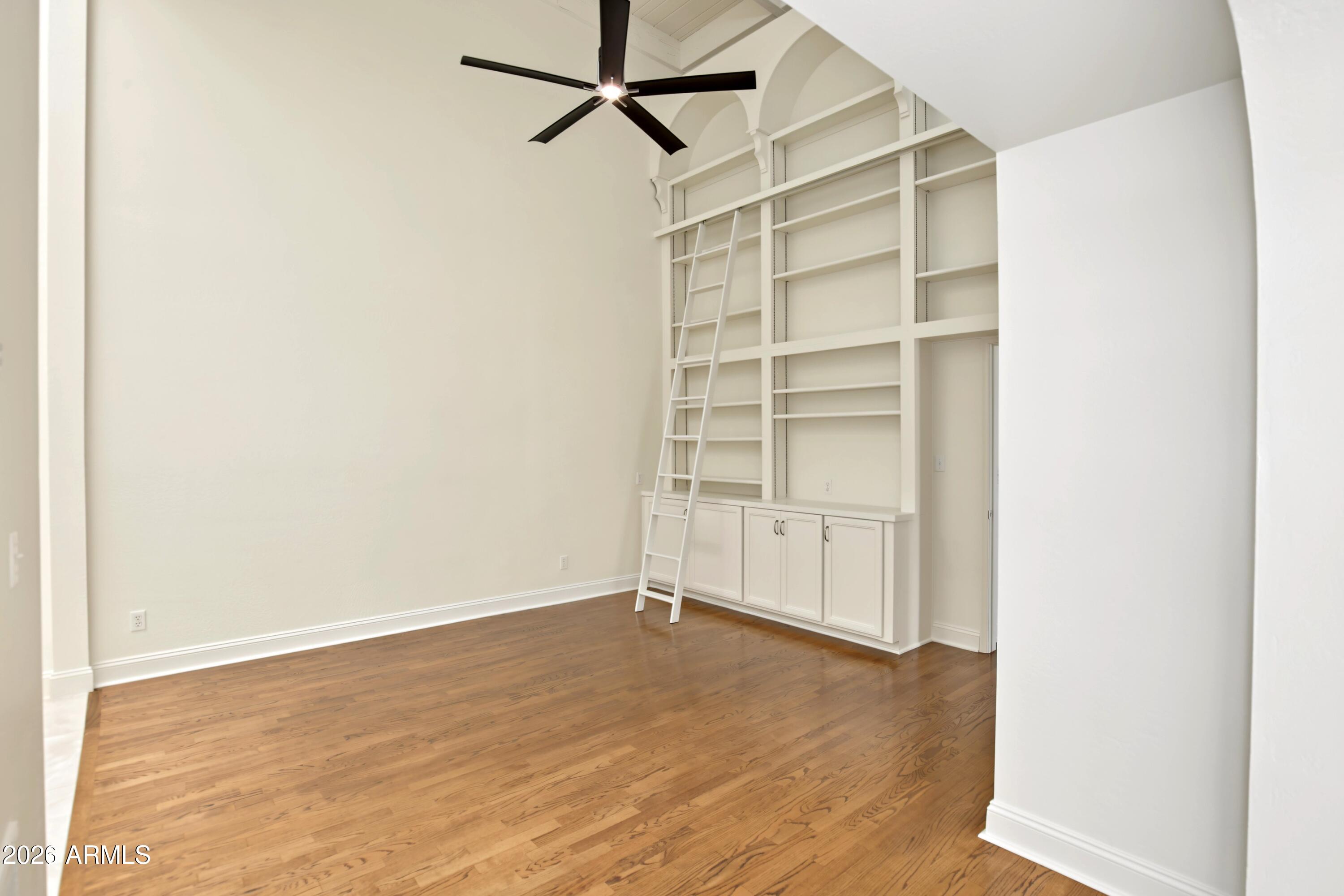 4438 East Camelback Road, Unit 149 Phoenix, AZ 85018 - Photo 23 of 65 Family room/library