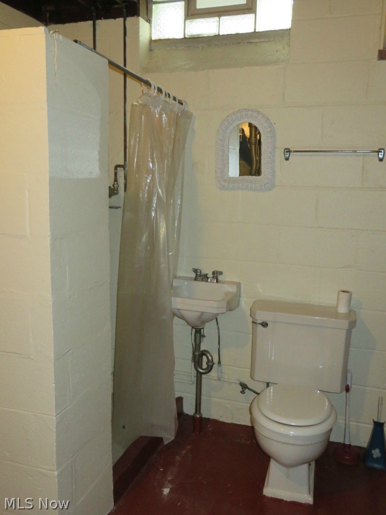 12012 Granger Road Cleveland, OH 44125 - Photo 16 of 25 Gallery Image 16