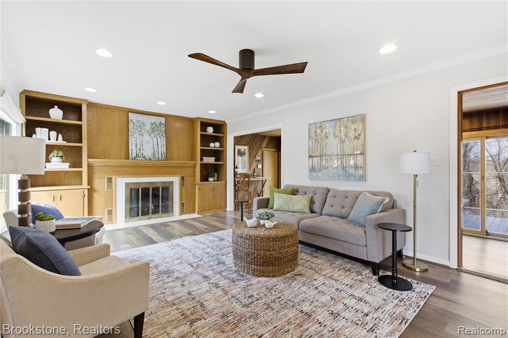 7745 Foster Road Clarkston, MI 48346 - Photo 3 of 24 Gallery Image 3